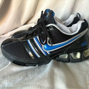 Nike Air Max Black and Blue Mesh Sneakers womens size 7.5